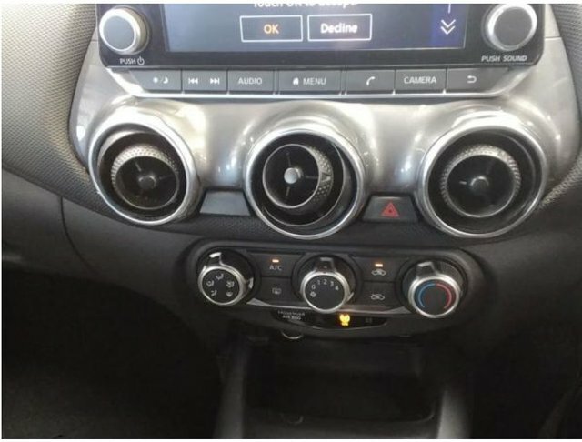 Nissan Juke 1.0 Dig-t Acenta Suv Euro 6 S S YE22MTJ Black #5