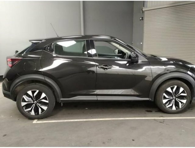 Nissan Juke 1.0 Dig-t Acenta Suv Euro 6 S S YE22MTJ Black #3