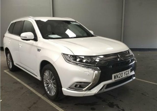 Mitsubishi Outlander 2.4H Twinmotor 13.8Kwh Exceed Safety Suv Petro White