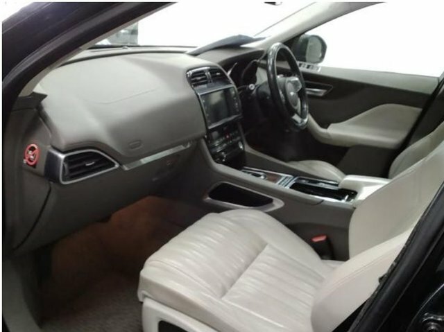 Jaguar F-Pace Grey #7