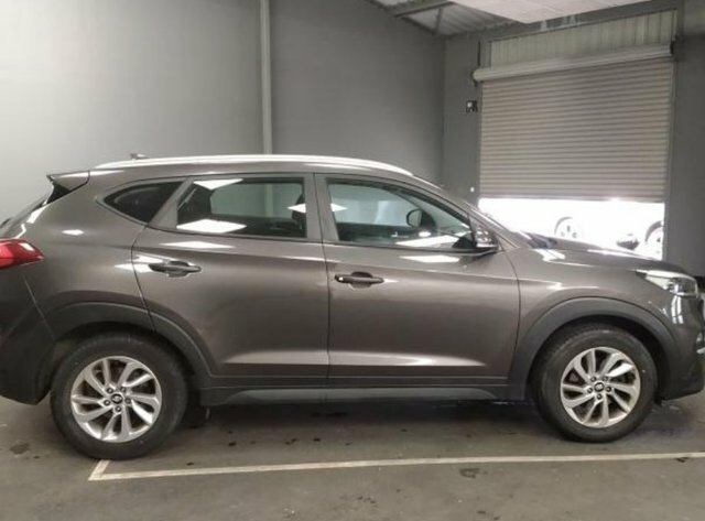Hyundai Tucson 1.7 Crdi Blue Drive Se Nav Suv E Grey