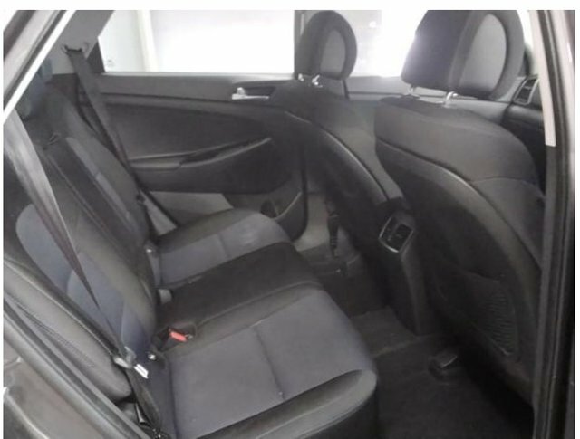 Hyundai Tucson 1.7 Crdi Blue Drive Se Nav Suv E NX16WHE Grey #5