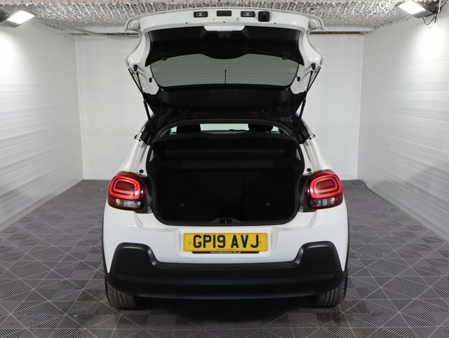 Citroen C3 1.2 Puretech Flair Hatchback Eur GP19AVJ White #6