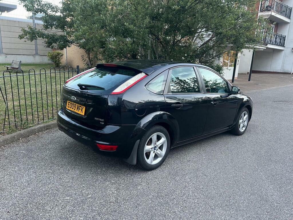 Ford Focus 1.6 Zetec Black #3