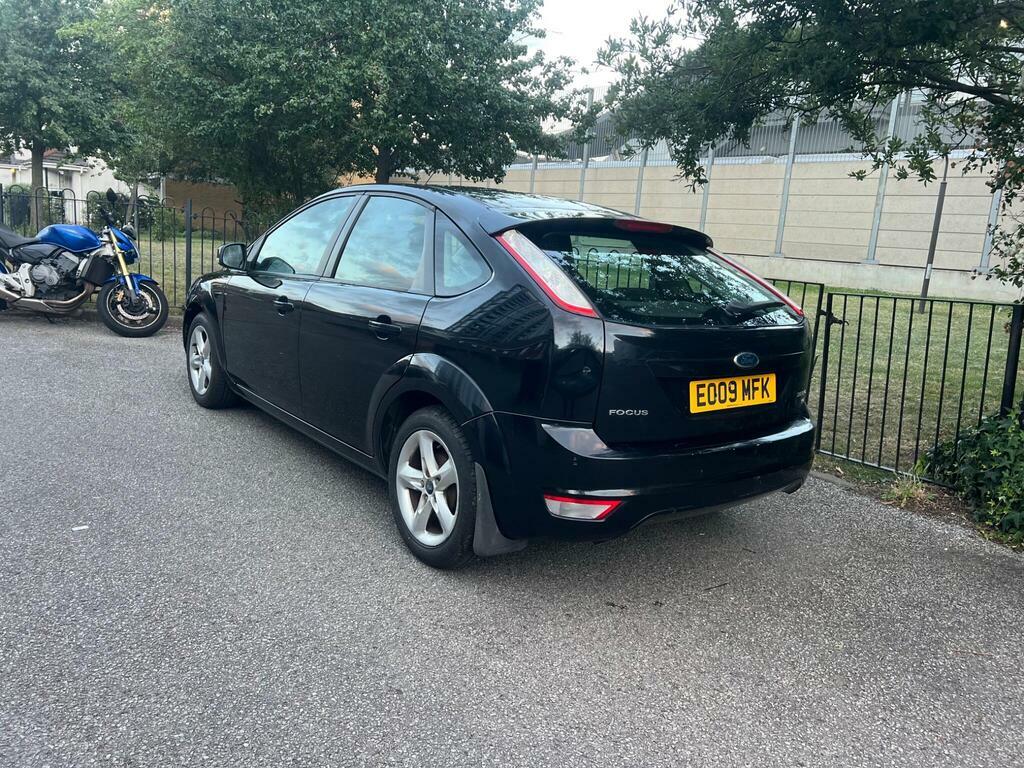 Ford Focus 1.6 Zetec Black #4