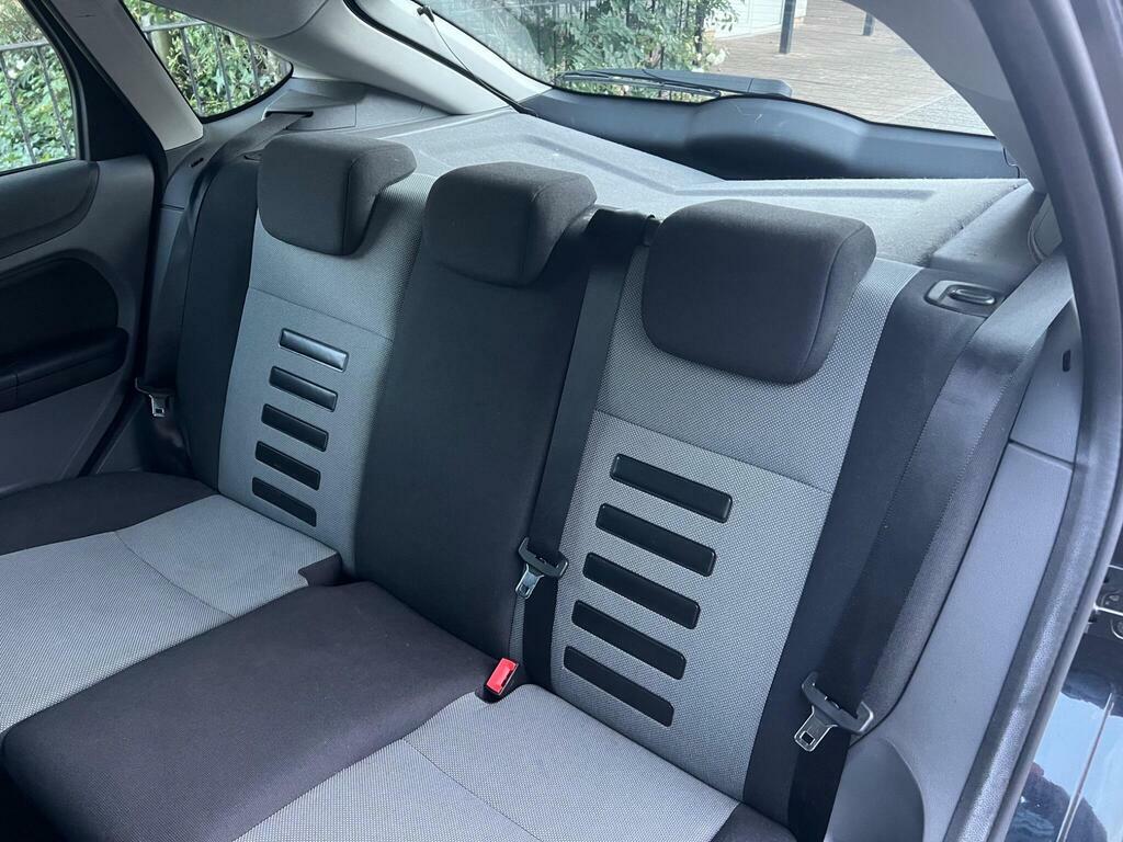 Ford Focus Zetec S Tdci 3-Door Last Owner 10 Years 13 Service Grey #16