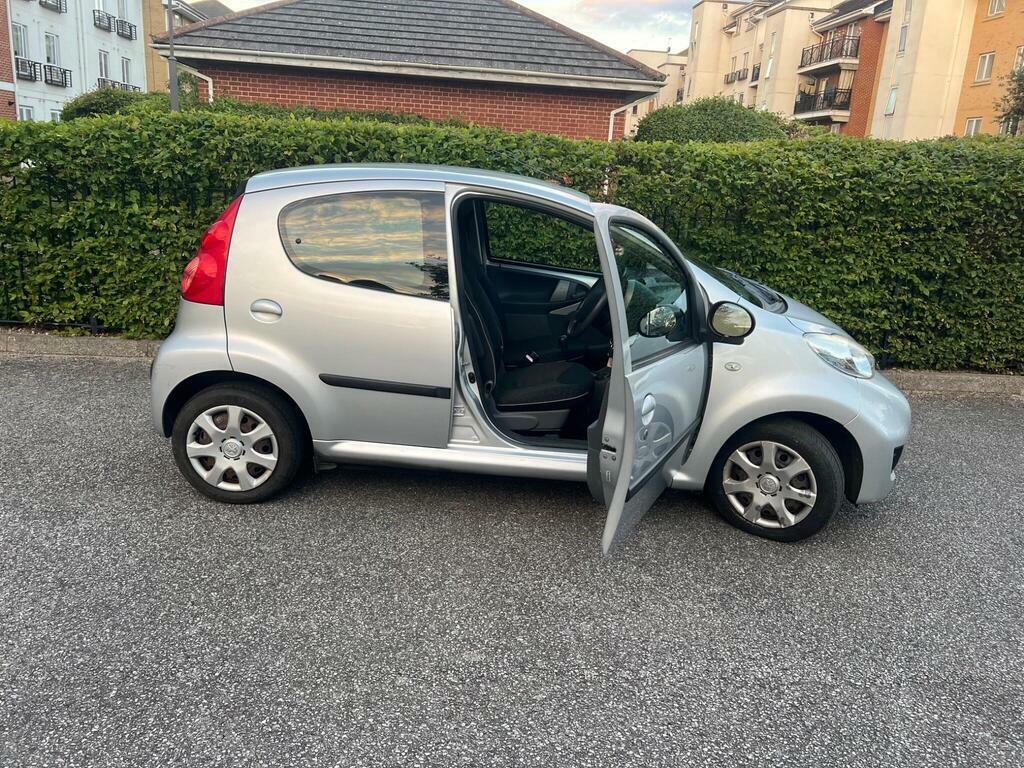 Peugeot 107 1.0 12V Urban Hatchback Black #60