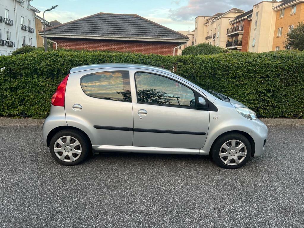 Peugeot 107 1.0 12V Urban Hatchback Black #46