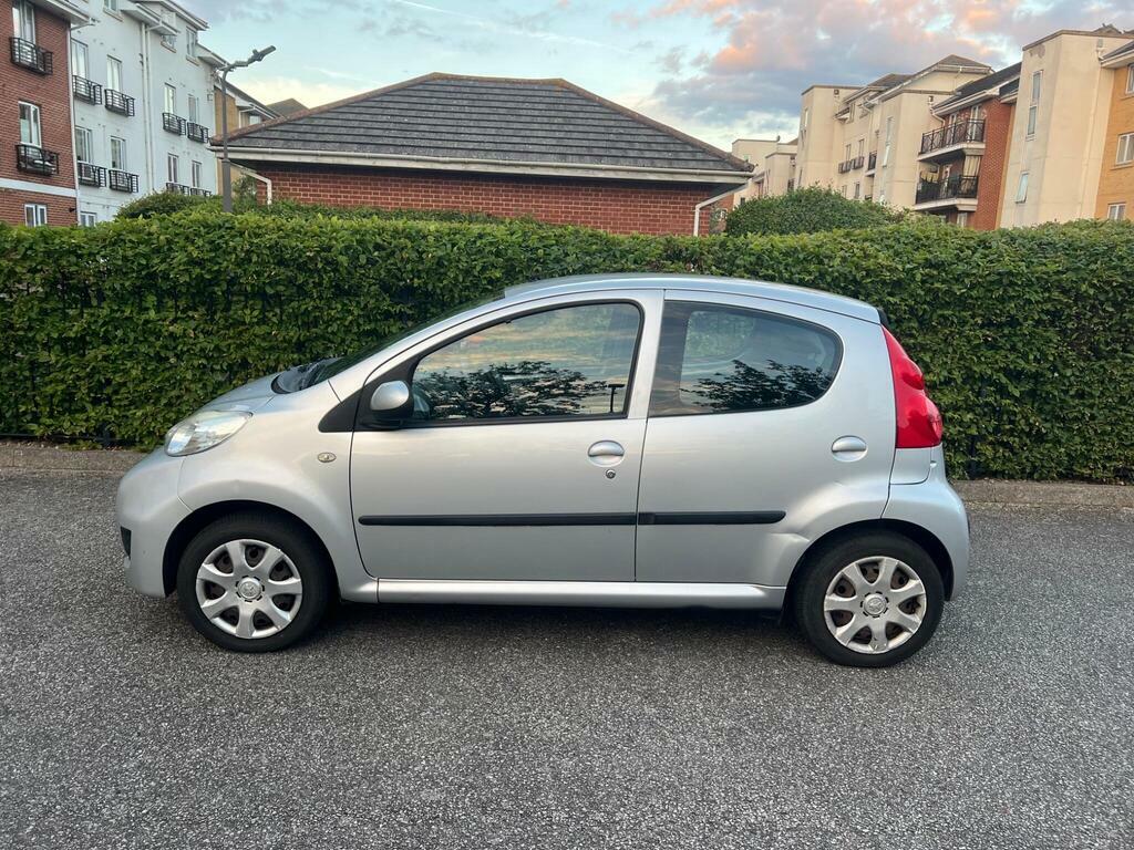 Peugeot 107 1.0 12V Urban Hatchback Black #47