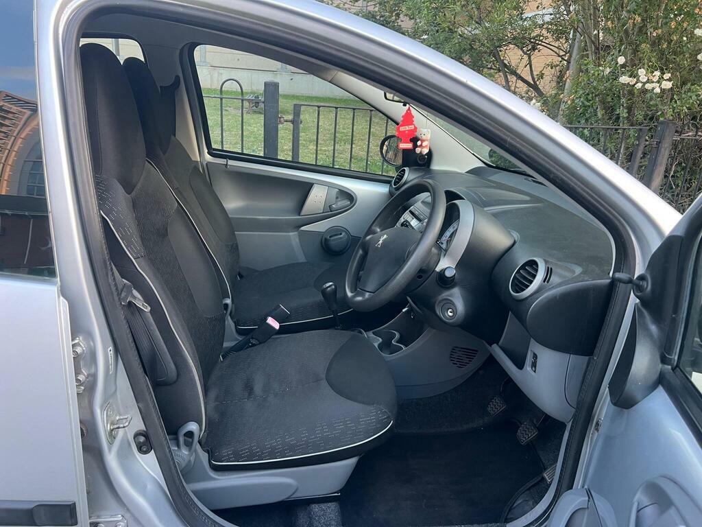 Peugeot 107 1.0 12V Urban Hatchback Black #11