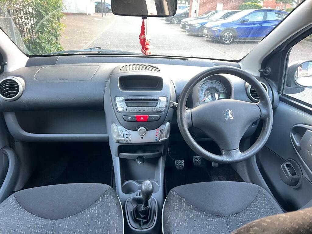 Peugeot 107 1.0 12V Urban Hatchback Black #30