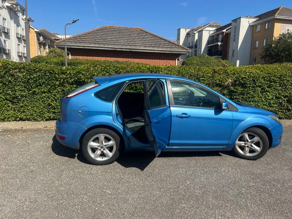 Ford Focus   #58