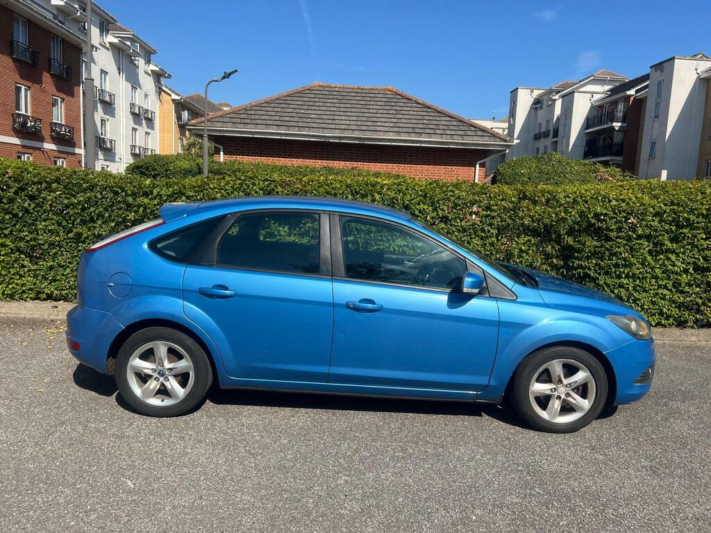 Ford Focus   #40