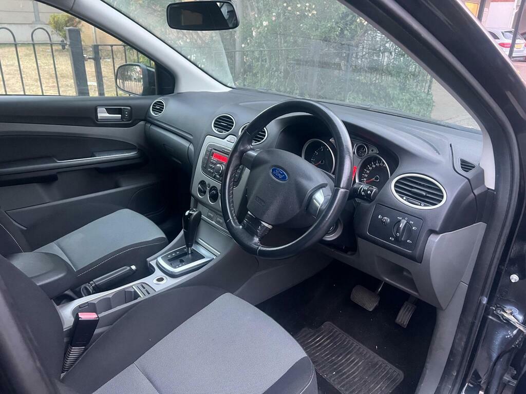 Ford Focus 1.6 Zetec S Ulez 10 Services Cambelt Grey #13