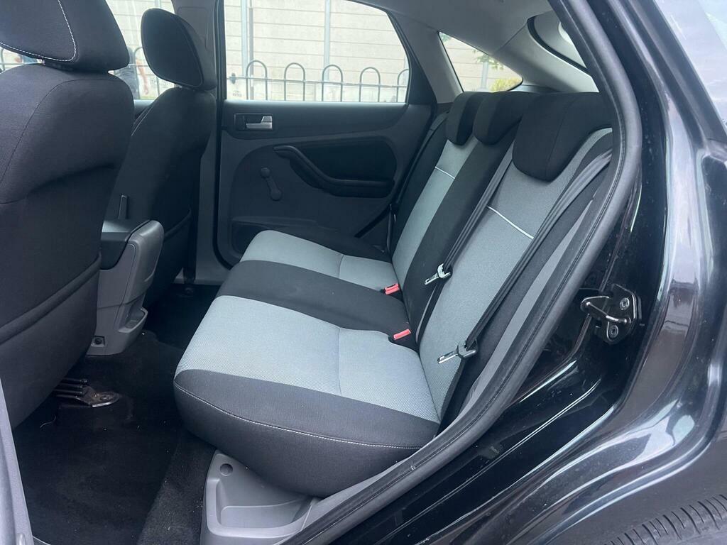 Ford Focus 1.6 Zetec S Ulez 10 Services Cambelt Grey #16