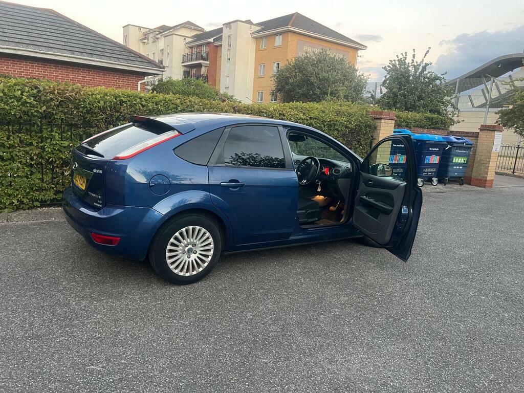 Ford Focus 1.8 Tdci Zetec Climate Hatchback Silver #69