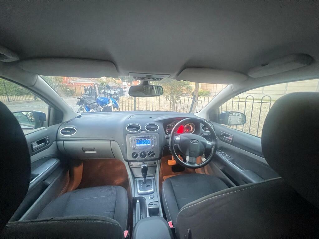 Ford Focus 1.8 Tdci Zetec Climate Hatchback Silver #23