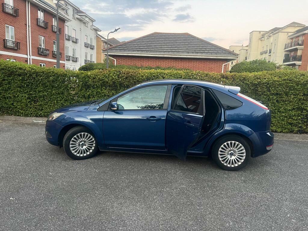 Ford Focus 1.8 Tdci Zetec Climate Hatchback Silver #72