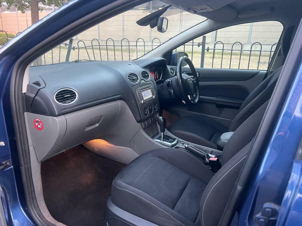 Ford Focus 1.8 Tdci Zetec Climate Hatchback Silver #15