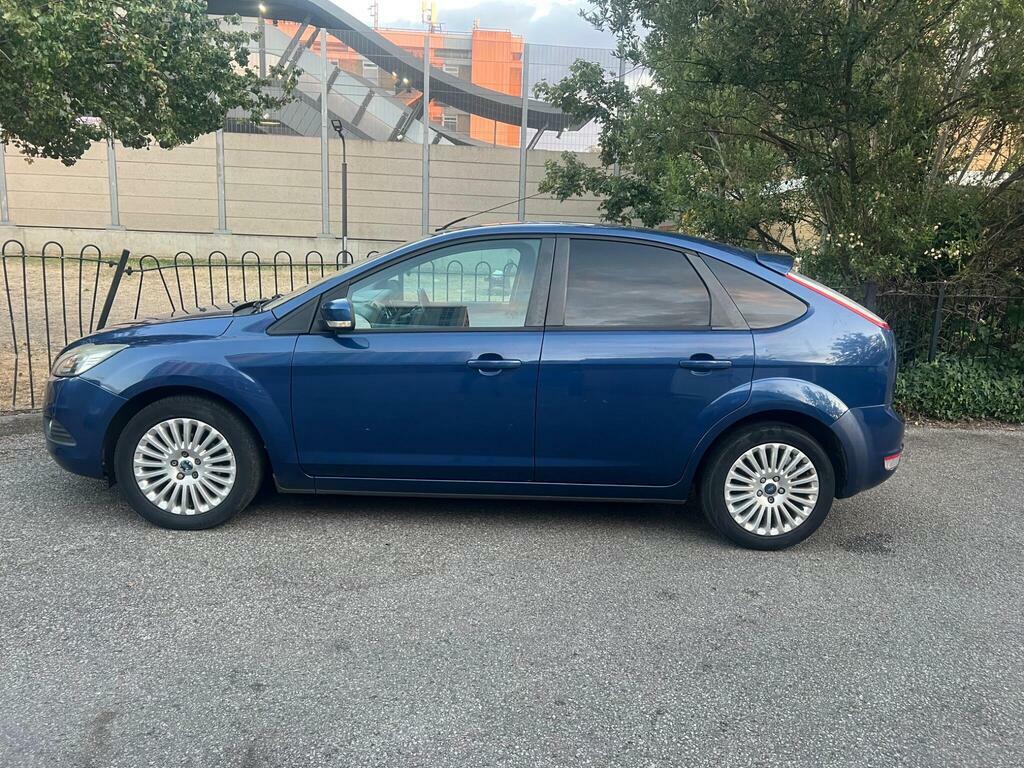 Ford Focus 1.8 Tdci Zetec Climate Hatchback Silver #8