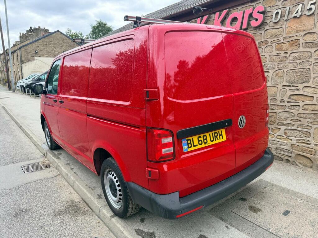 Volkswagen Transporter Panel Van 2.0 Tdi T26 Bluemotion Tech Startline Fw BL68URH Red #2