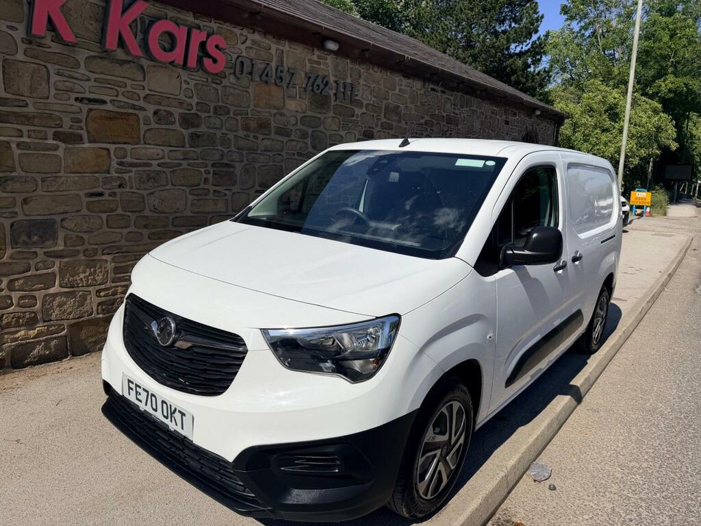 Vauxhall Combo Combi Van 1.5 Turbo D 2300 Edition Crew Van L2 Eur White
