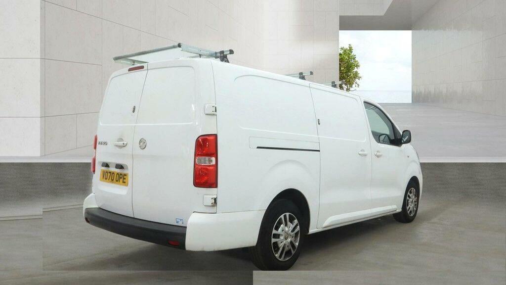 Vauxhall Vivaro 1.5 Turbo D 2900 Sportive L2 H1 Euro 6 Ss White #3