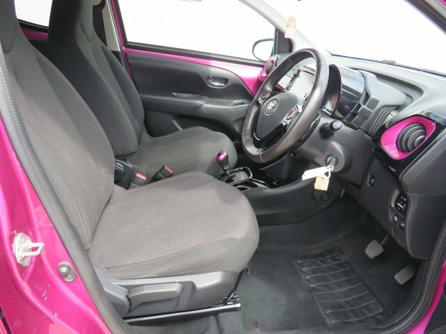 Toyota Aygo 2019 1.0 Vvt-i X-cite Hatchback X-shift Purple #6