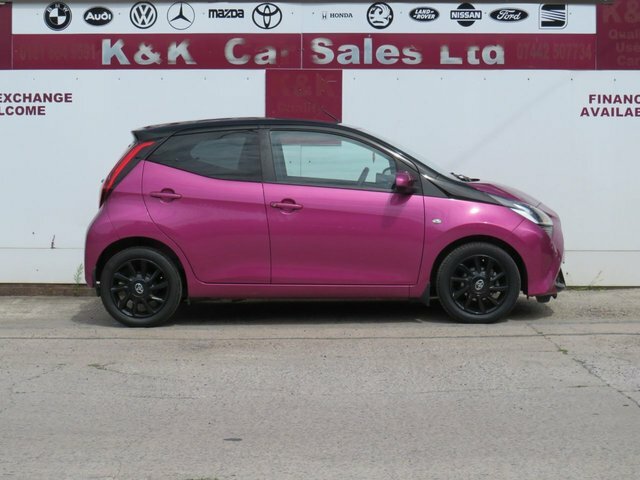 Toyota Aygo 2019 1.0 Vvt-i X-cite Hatchback X-shift Purple #2