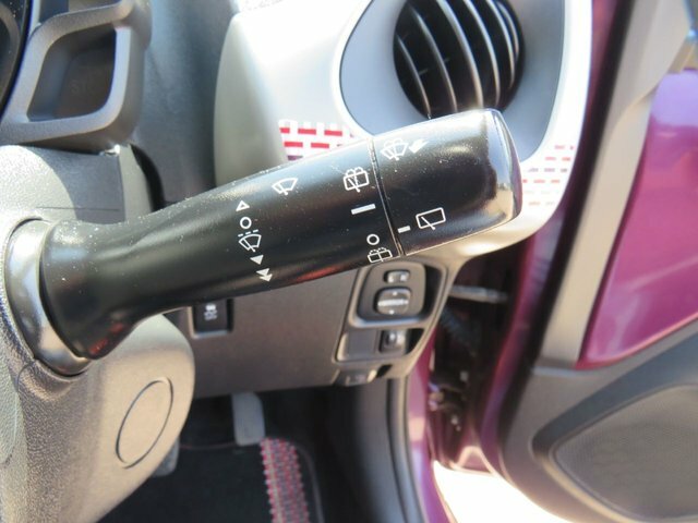 Peugeot 108 1.2 Vti Puretech Allure Euro 5 Black #21