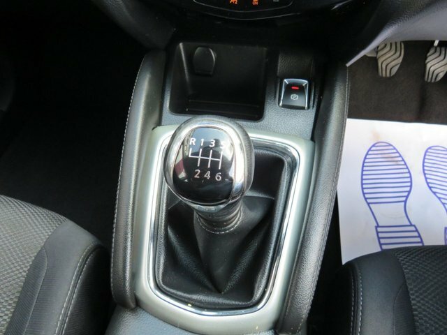 Nissan Qashqai 1.5 Dci Tekna Suv 2Wd Euro 6 S Grey #13