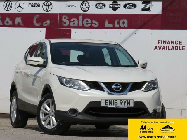 Nissan Qashqai 2016 1.2 Dig-t Acenta Suv 2Wd Eu White