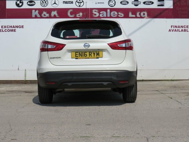 Nissan Qashqai 2016 1.2 Dig-t Acenta Suv 2Wd Eu White #4