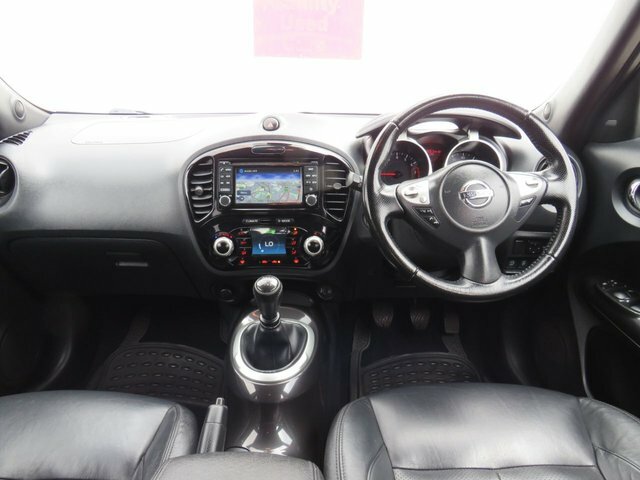 Nissan Juke 2016 1.2 Dig-t Tekna Suv Euro 6 White #2