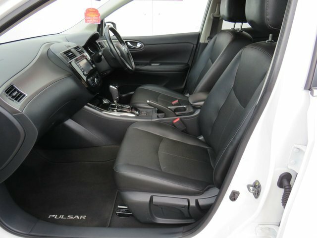 Nissan Pulsar Pulsar White #9