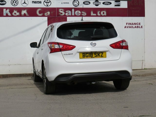 Nissan Pulsar Pulsar White #31