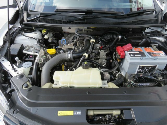 Nissan Pulsar Pulsar White #13