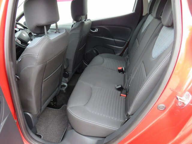 Renault Clio Hatchback 1.2 16V Dynamique Nav Euro 6 20151 White #10