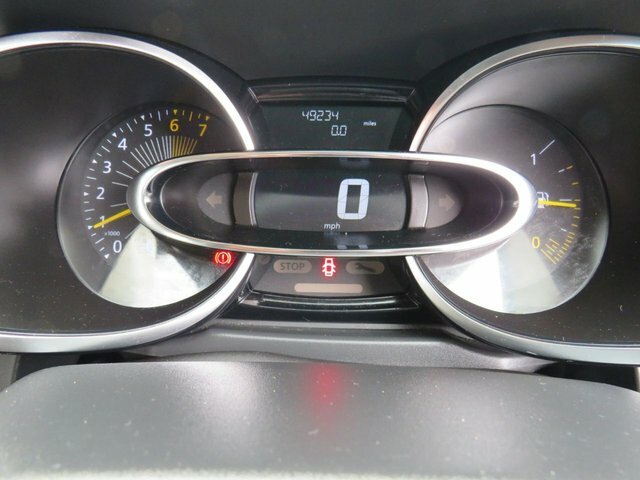 Renault Clio Hatchback 1.2 16V Dynamique Nav Euro 6 20151 White #12