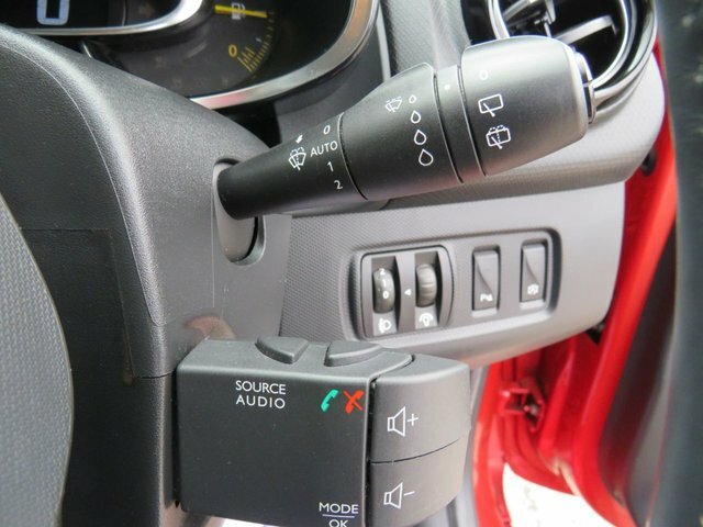 Renault Clio Hatchback 1.2 16V Dynamique Nav Euro 6 20151 White #19