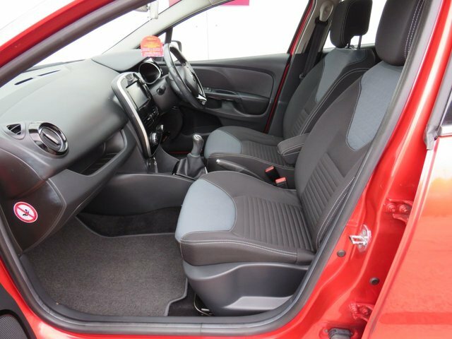 Renault Clio Hatchback 1.2 16V Dynamique Nav Euro 6 20151 White #9