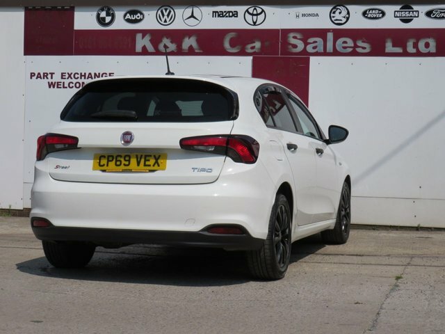 Fiat Tipo 1.4 T-jet 120 Easy Plus - 2019 19 White #21