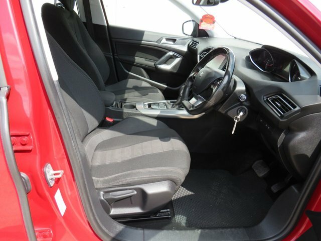 Peugeot 308 2015 1.2 Puretech Allure Hatchback Red #6