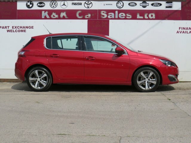 Peugeot 308 2015 1.2 Puretech Allure Hatchback Red #2