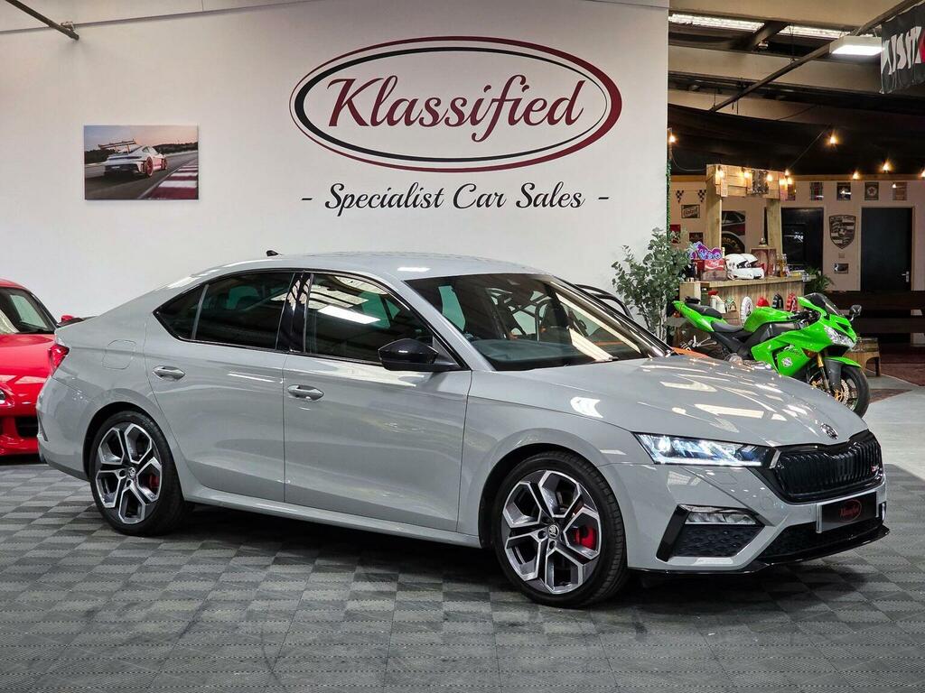 Skoda Octavia Hatchback 2.0 Tsi Vrs Dsg Euro 6 Ss 20207 BT70JXW Grey