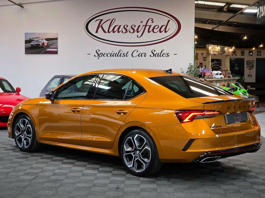 Skoda Octavia Hatchback 2.0 Tsi Vrs Dsg Euro 6 Ss 20232 KY23YSO Orange #2