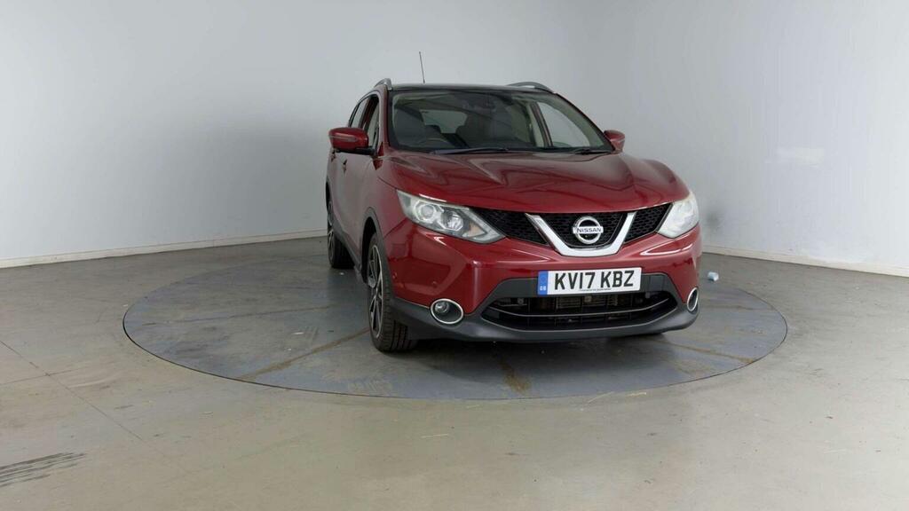 Nissan Qashqai 1.6 Dci Tekna Xtron 2Wd Euro 6 Ss Red