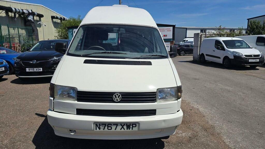 Volkswagen Caravelle Transporter Caravelle White #2
