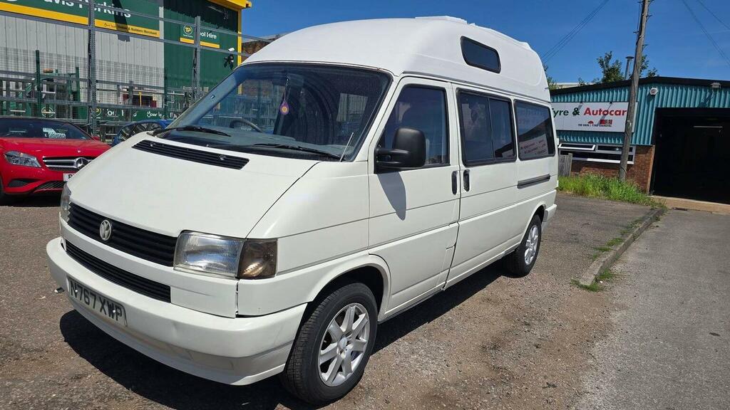 Volkswagen Caravelle Transporter Caravelle White #3