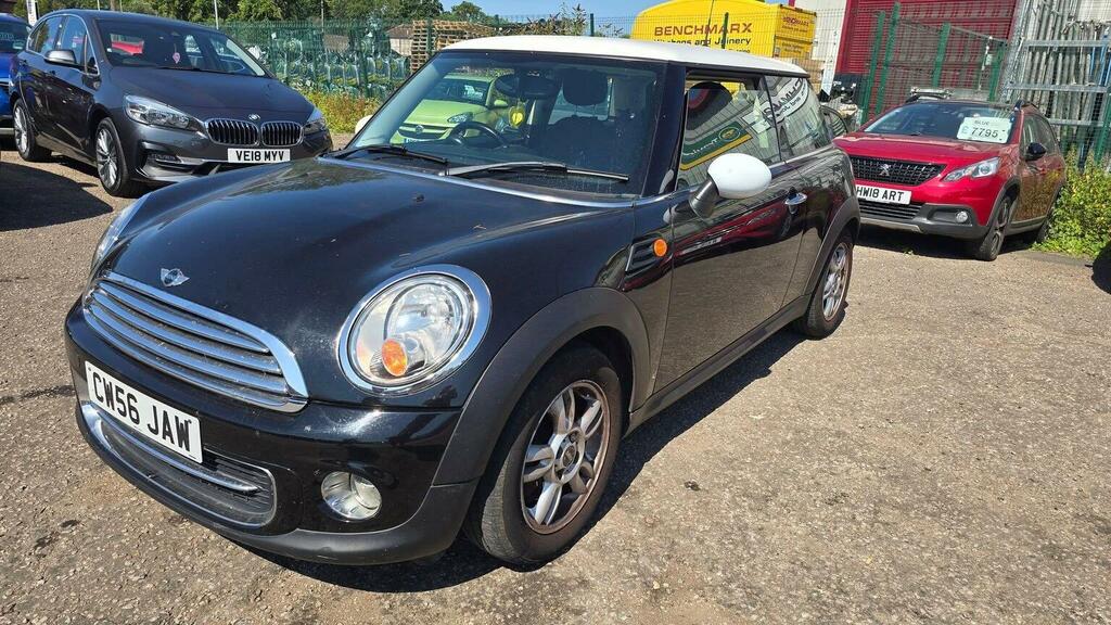 Mini Hatch 1.6 Cooper Euro 5 Ss Black #3